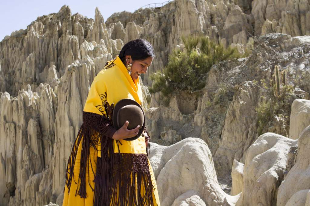 Tania Luna Laime, de 23 años, es una de las anfitrionas que atienden a los turistas que recorren al valle. 